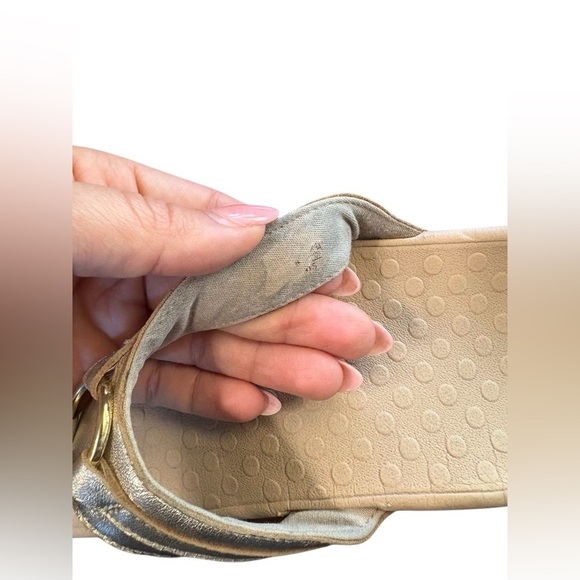 Vionic Women's Tide Aloe Toe-Post Sandals Flip Flop gold Beige size (11”) - Picture 6 of 9